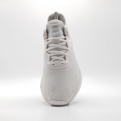 Nike Revolution 6