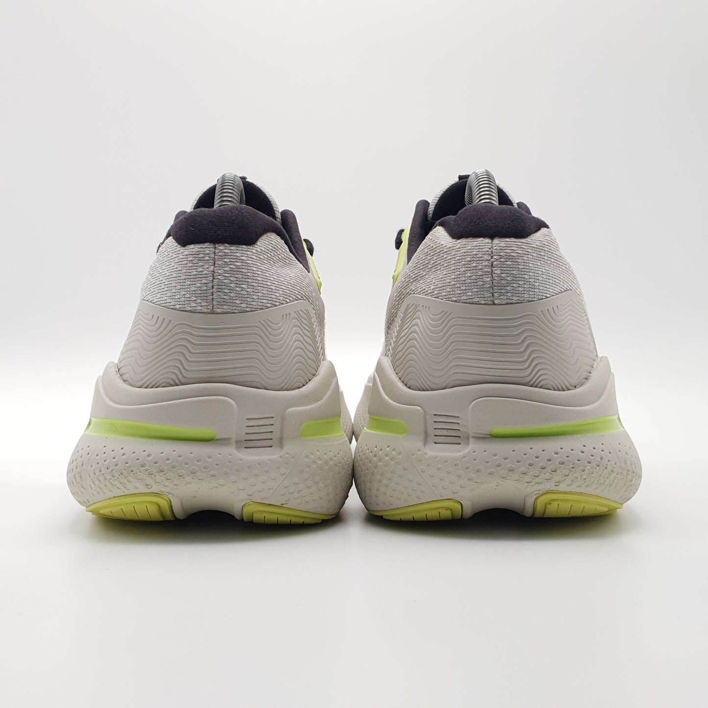 Brooks Ghost Max