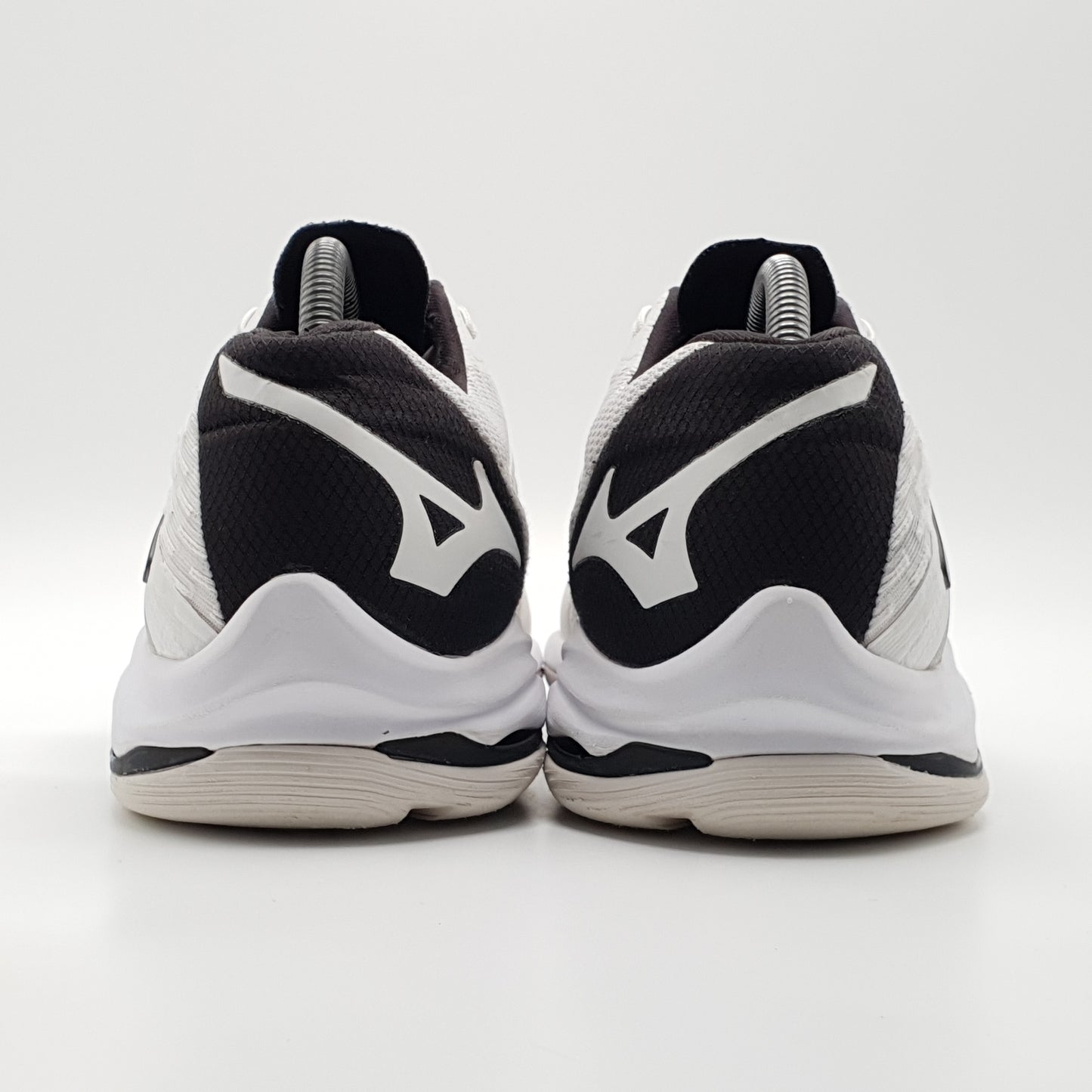 Mizuno Wave Lightning Z7 Non Marking