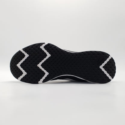 Nike Revolution 5