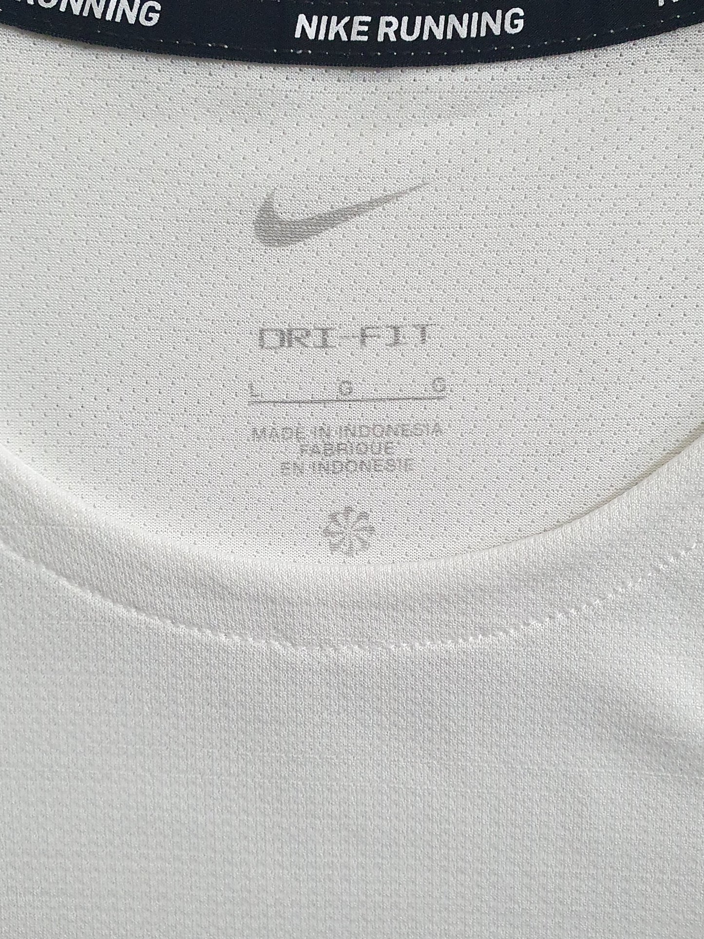 Nike Dri-FIT UV Miler Running