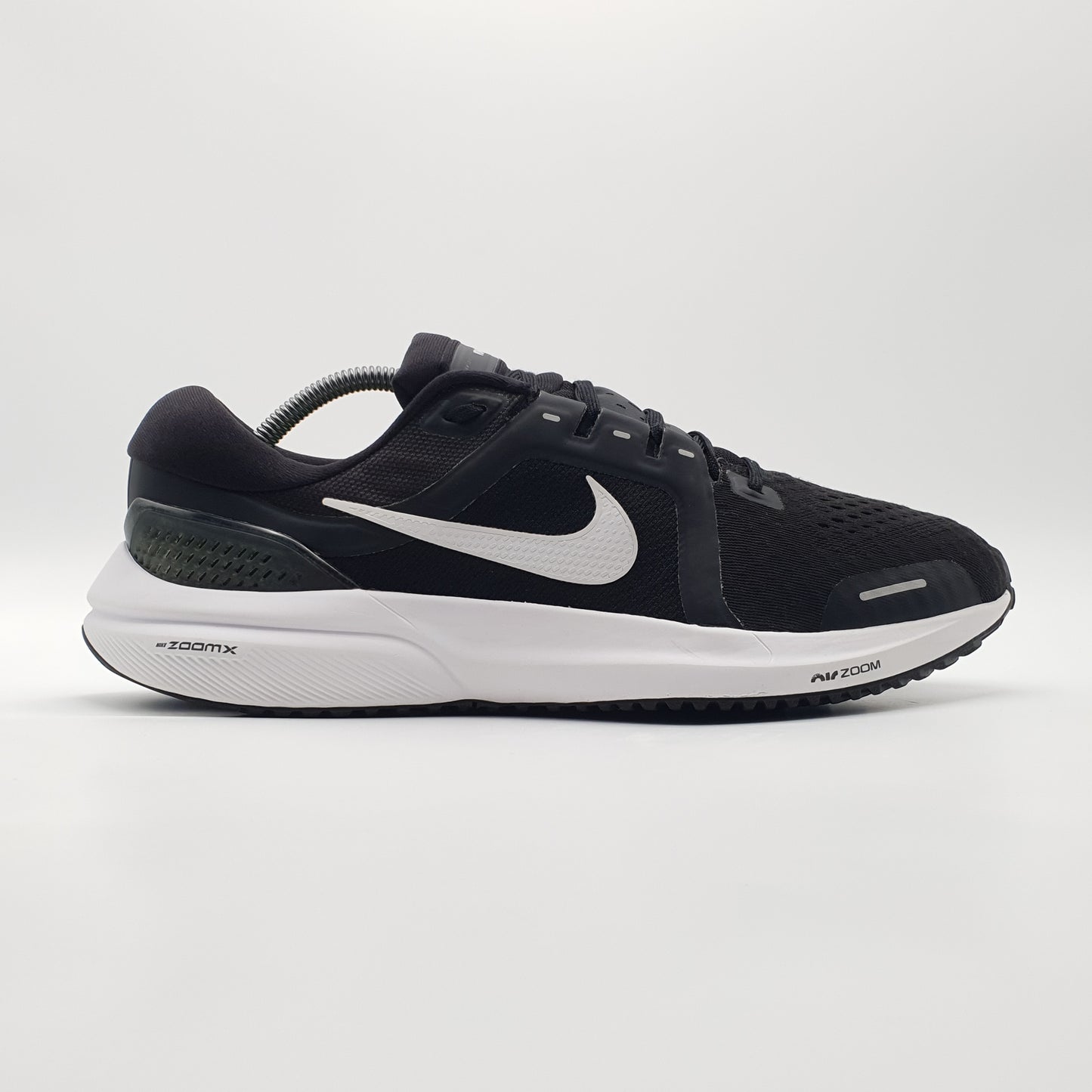 Nike Air Zoom Vomero 16