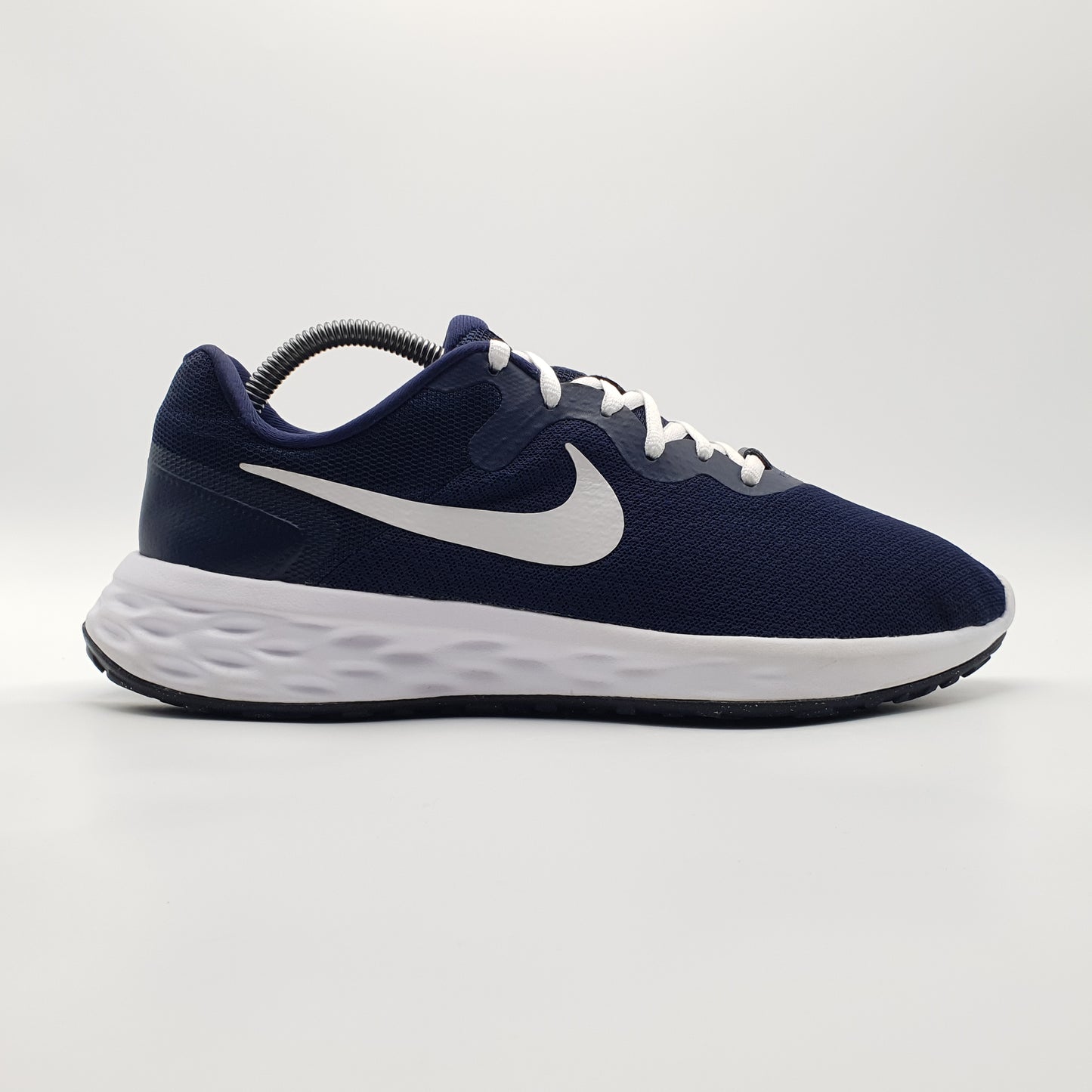 Nike Revolution 6