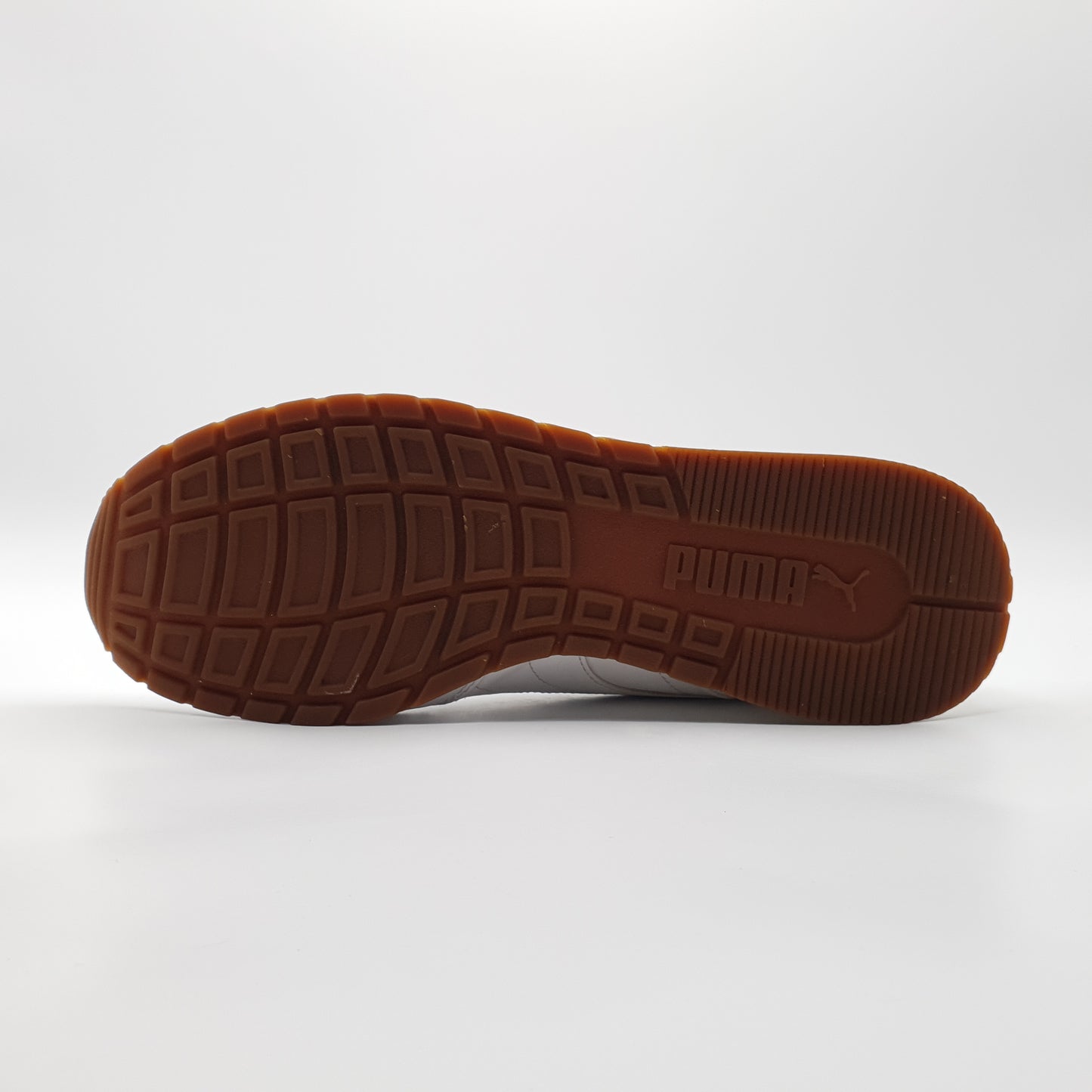 Puma ST Runner v2