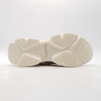 Reebok Wanna One x Royal Bridge 3