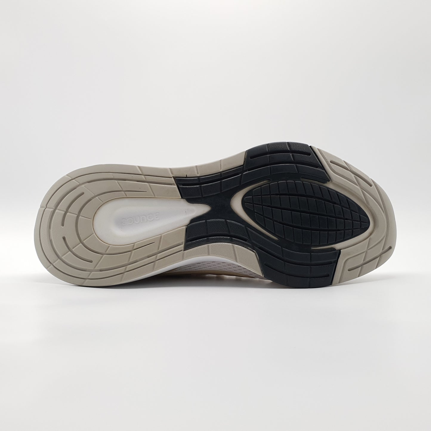 adidas EQ21 Run