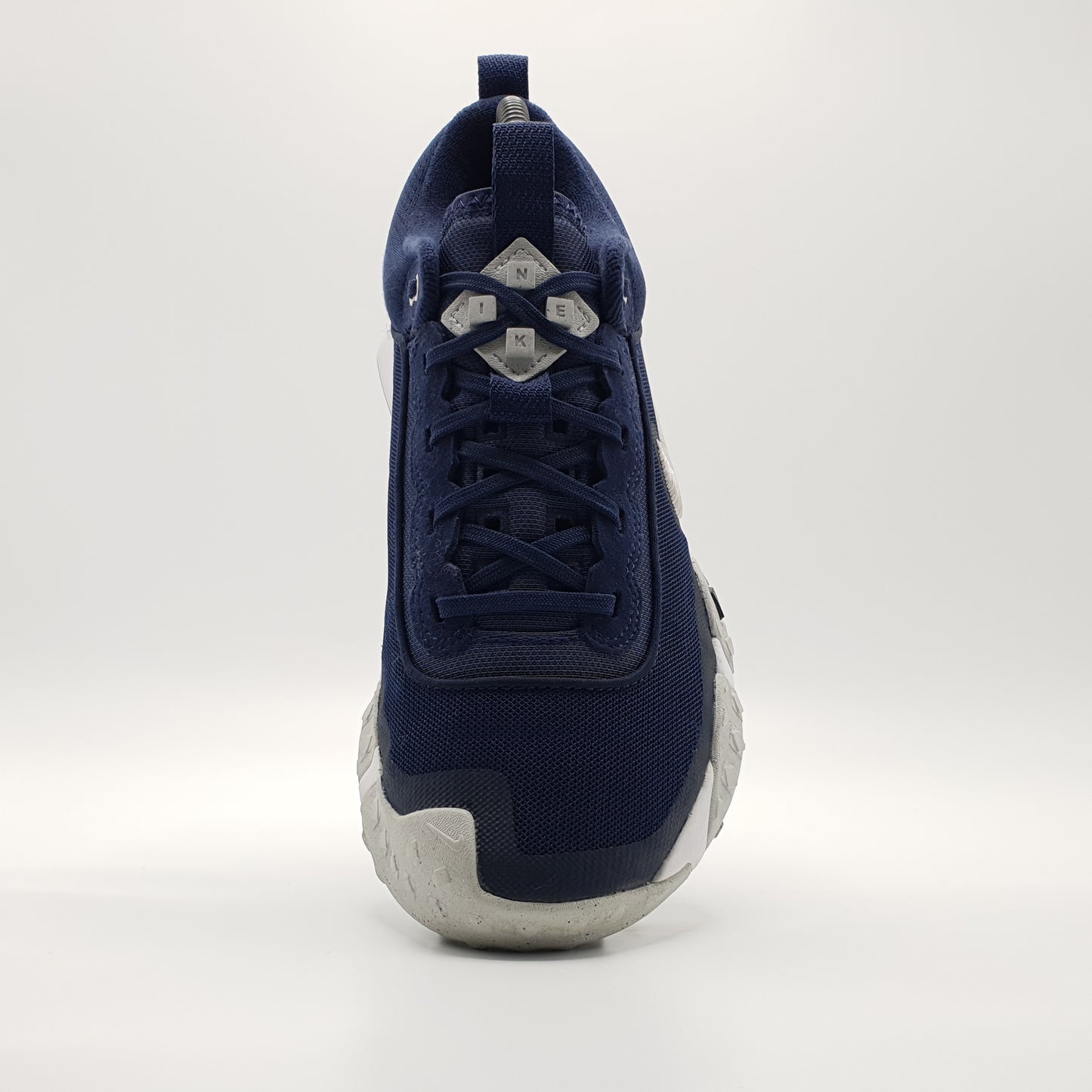 Nike Air Diamond Varsity Turf