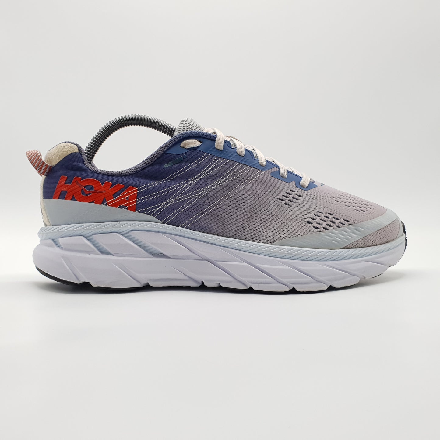 Hoka One One Clifton 6