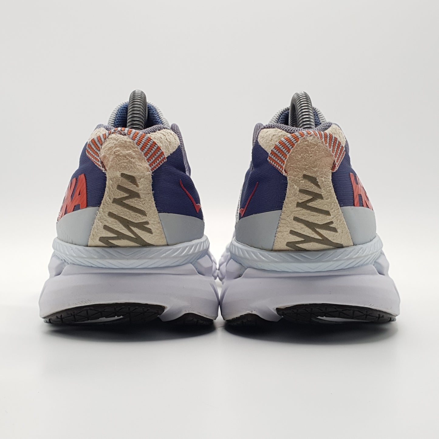 Hoka One One Clifton 6