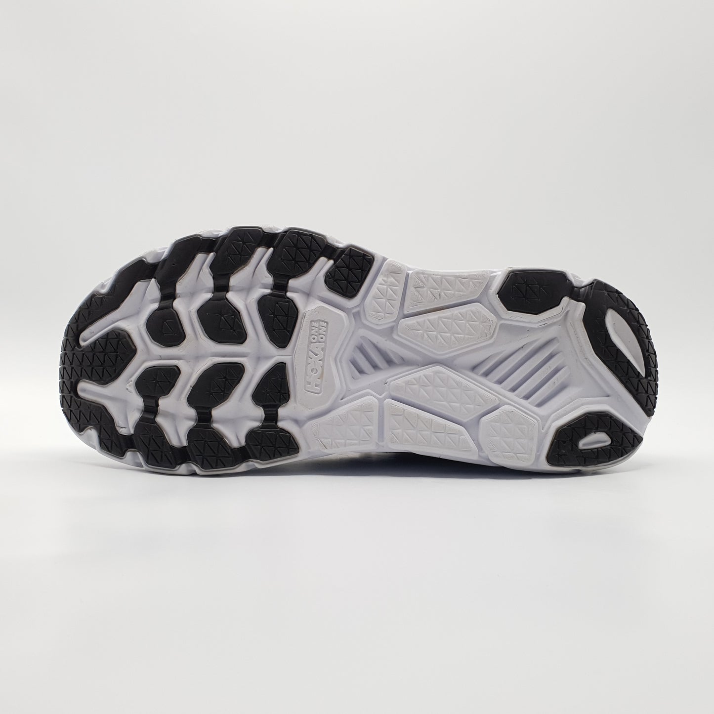 Hoka One One Clifton 6