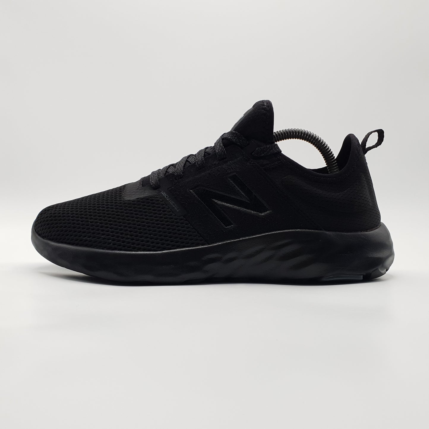 New Balance Fresh Foam Sport v2