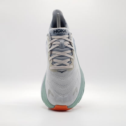 Hoka One One Arahi 6