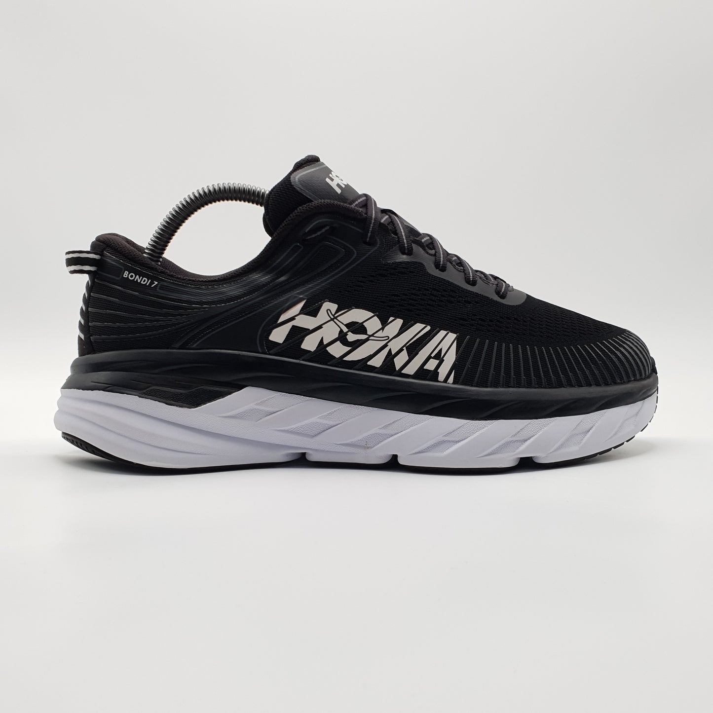 Hoka One One Bondi 7