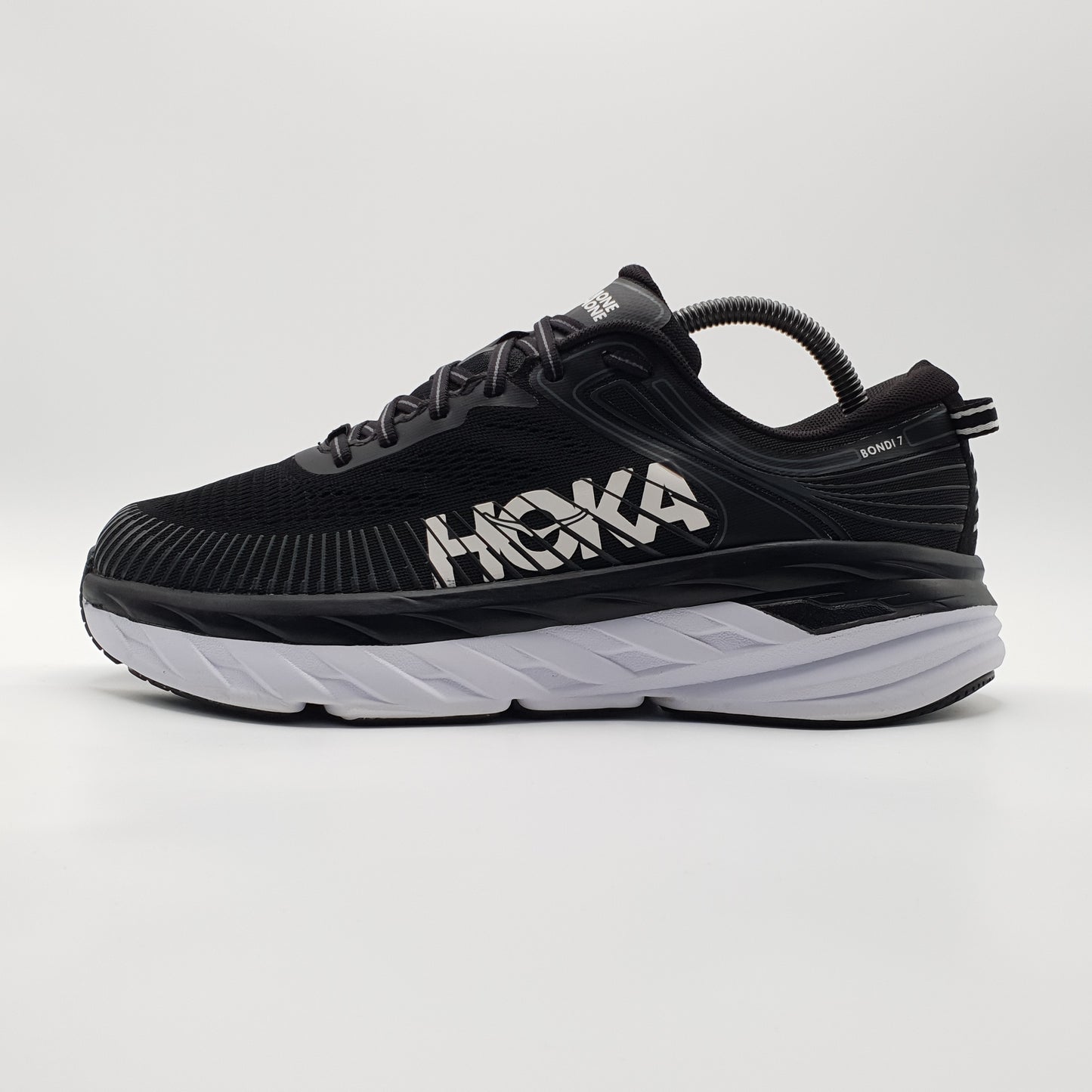 Hoka One One Bondi 7