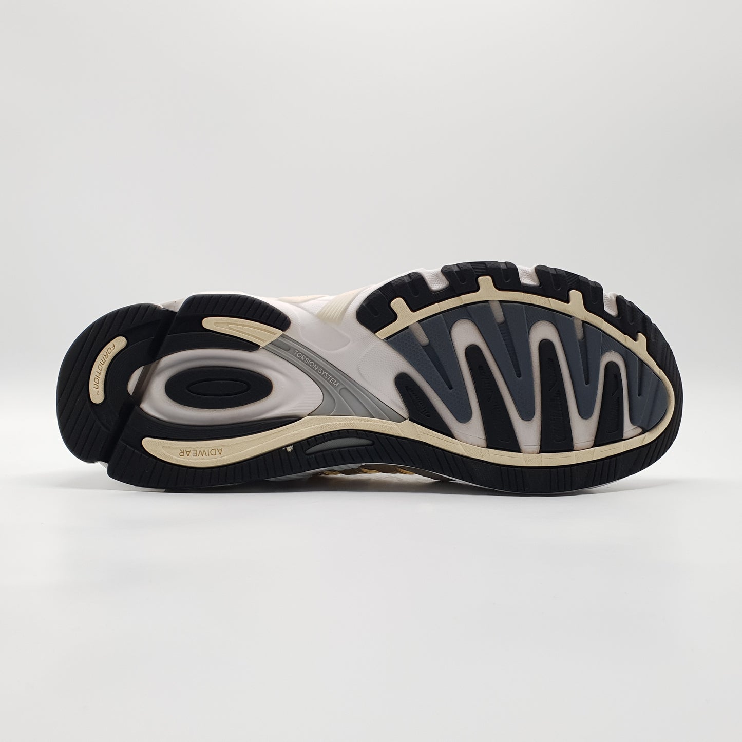 adidas Response CL