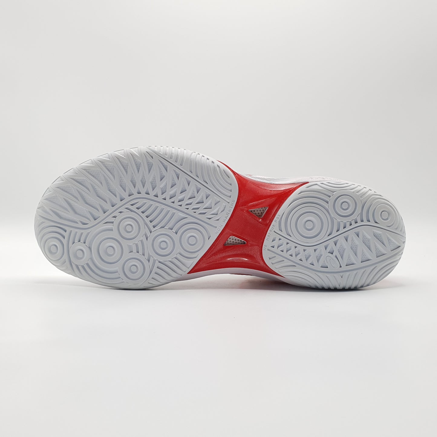 ASICS Gelhoop V12 Non-Marking