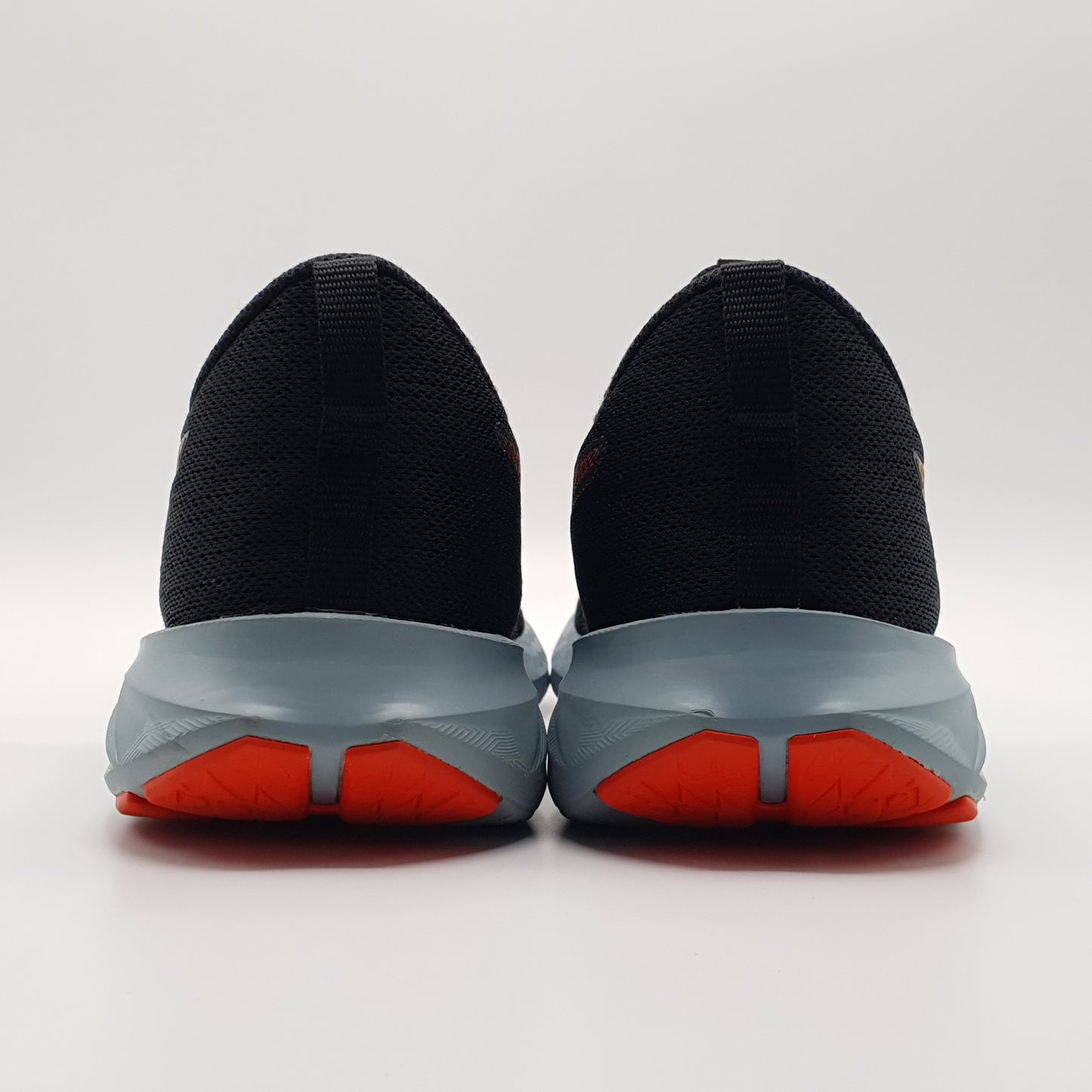 ASICS Versablast 2