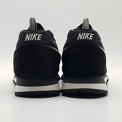 Nike MD Runner 2