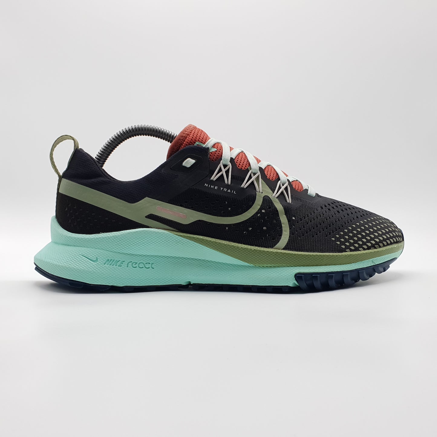 NIKE React Pegasus Trail 4