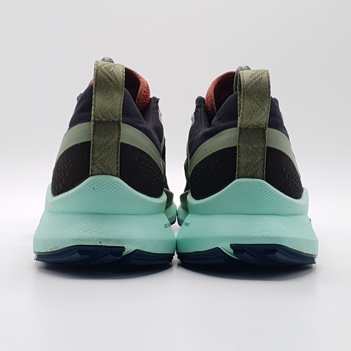 NIKE React Pegasus Trail 4