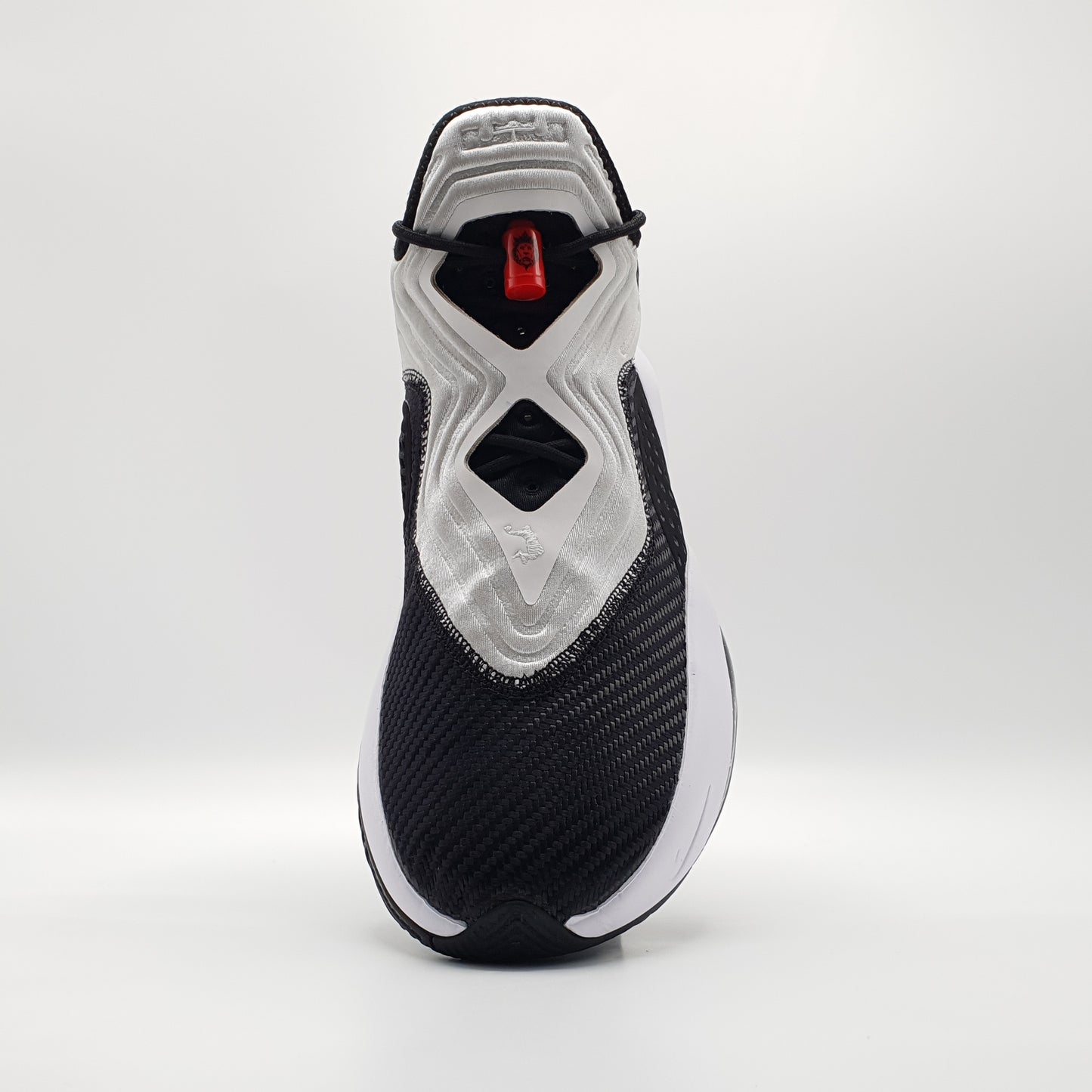 Nike LeBron Soldier 14