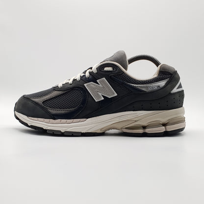 New Balance 2002R