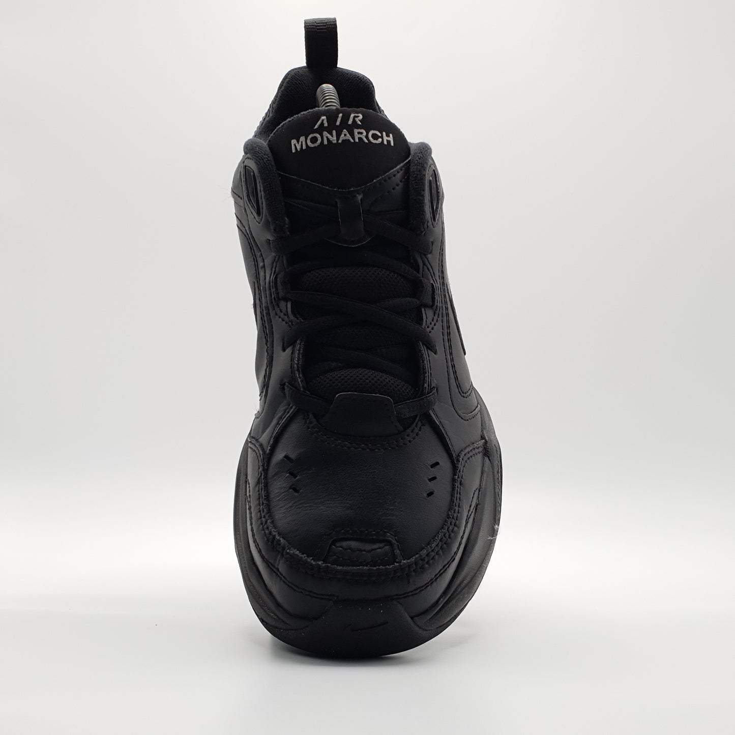Nike Air Monarch IV