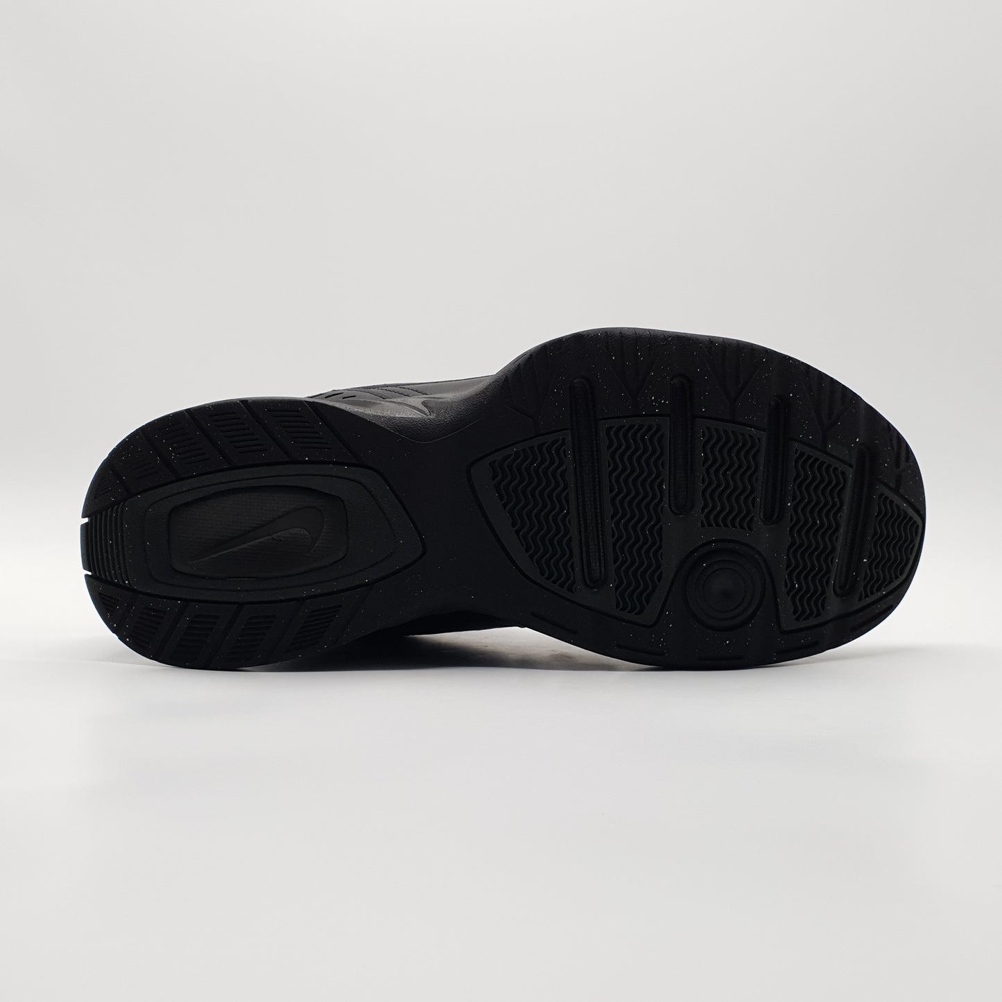 Nike Air Monarch IV