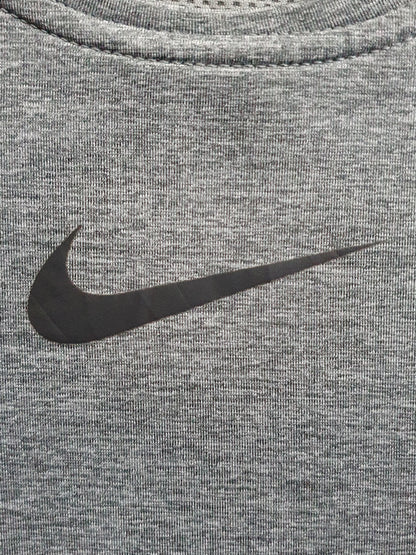 Nike Pro fitted training Muscle Fit
