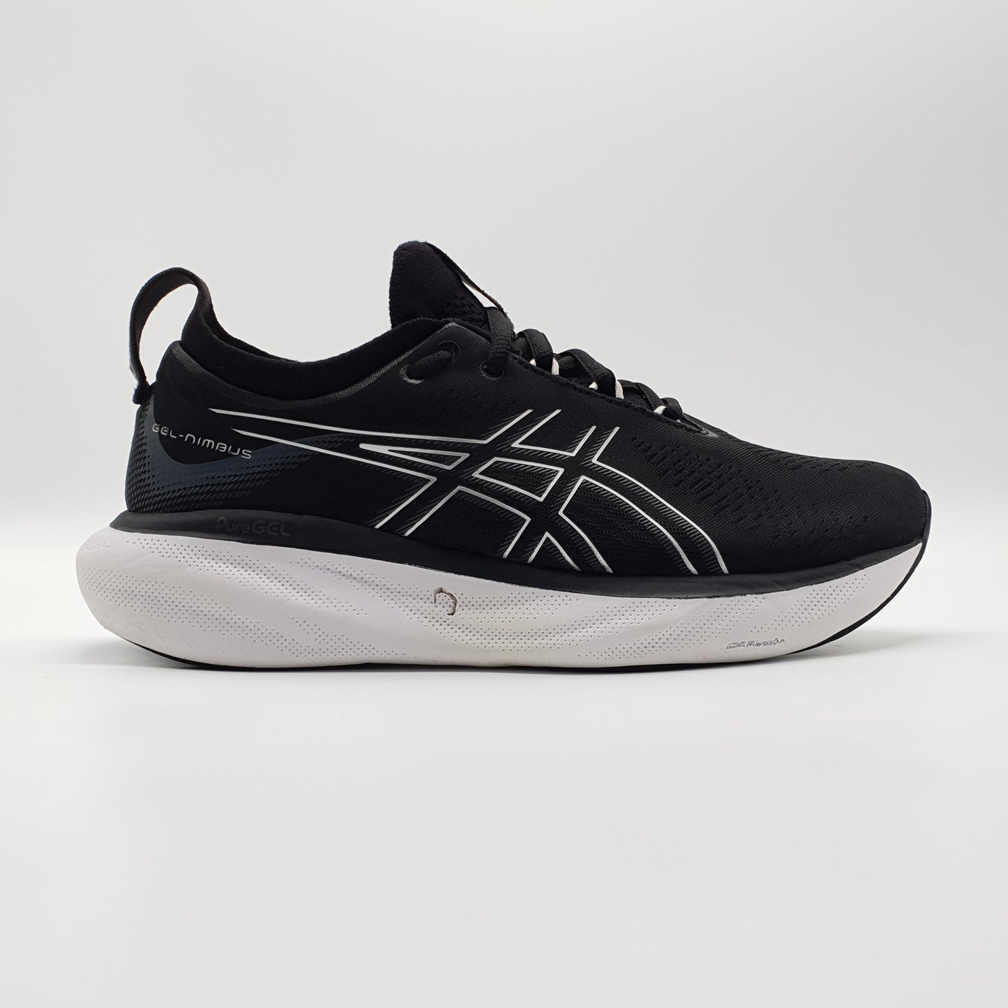ASICS Gel-Nimbus 25