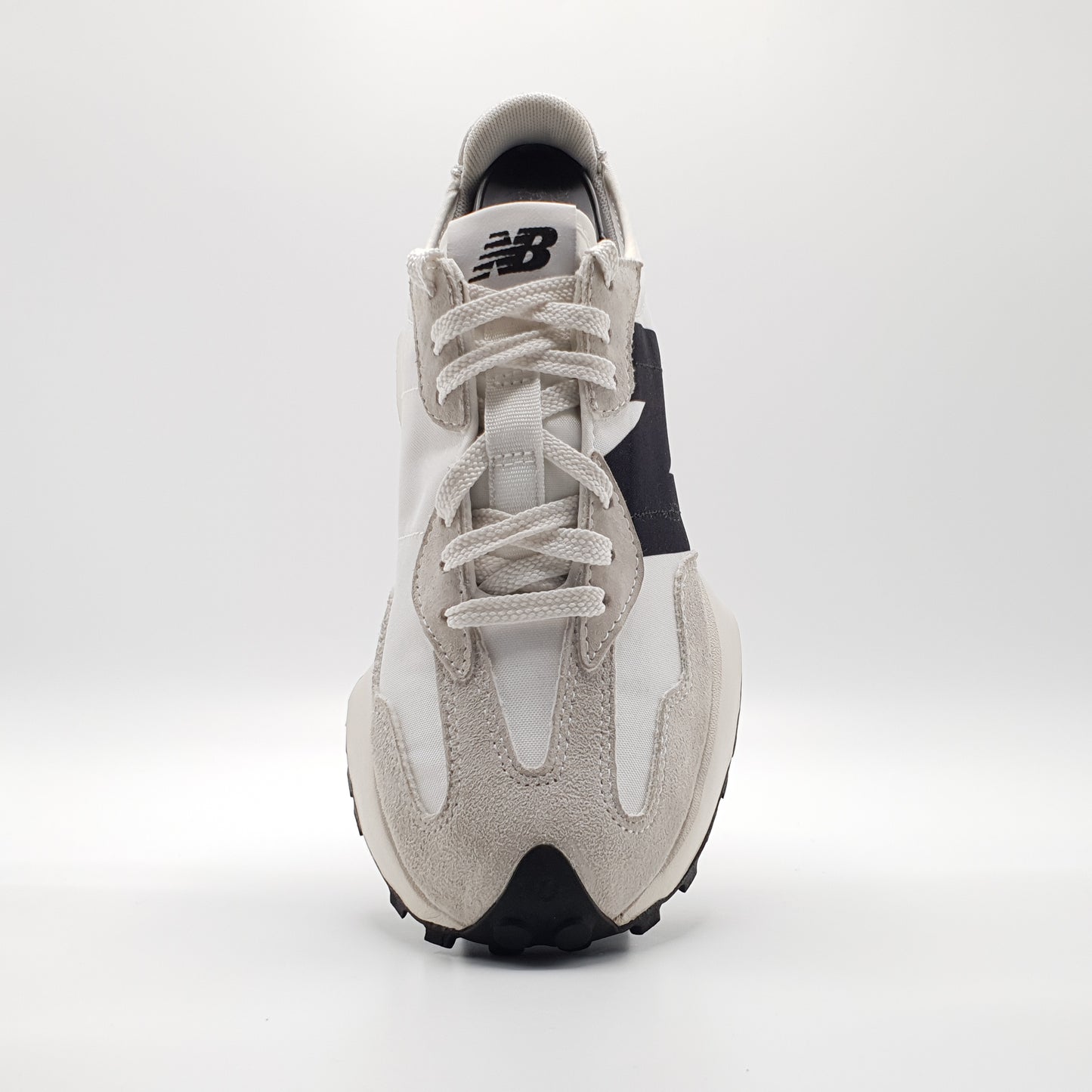 New Balance 327