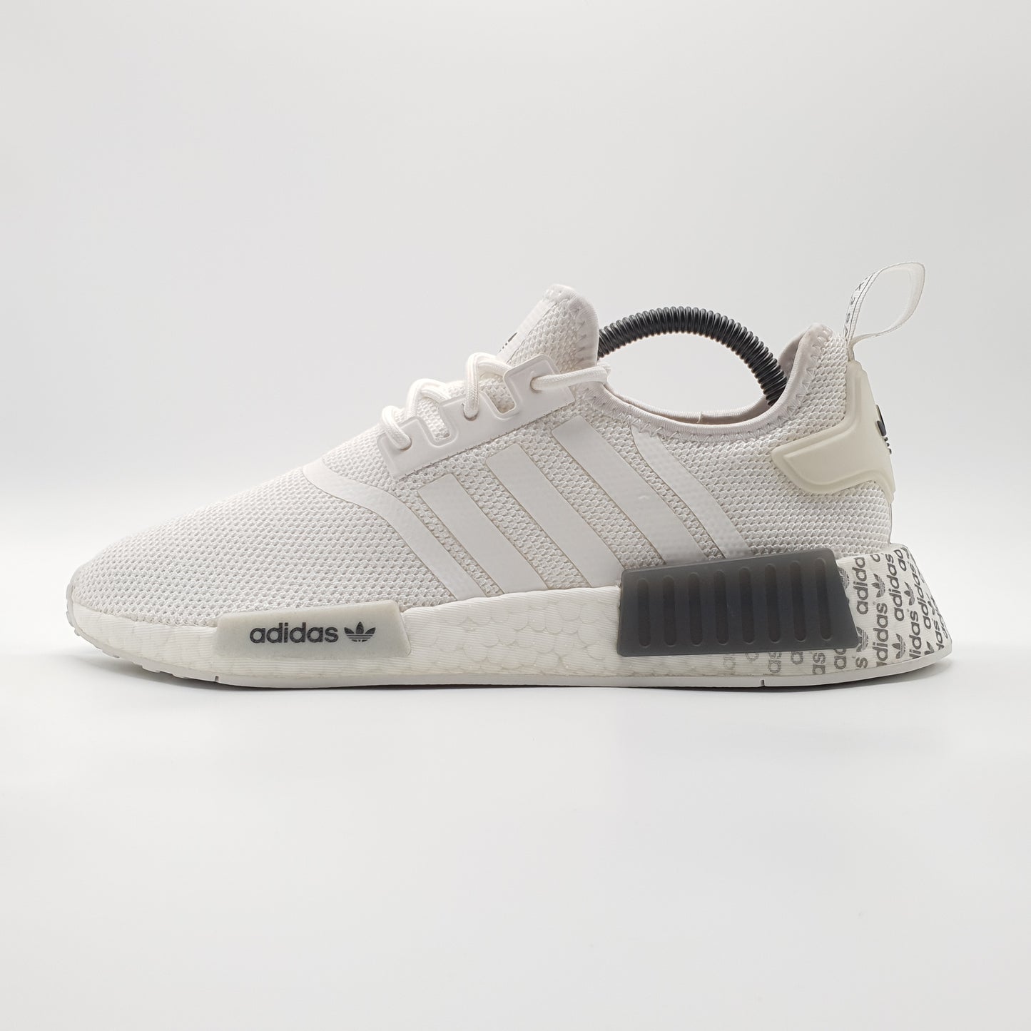 adidas NMD R1