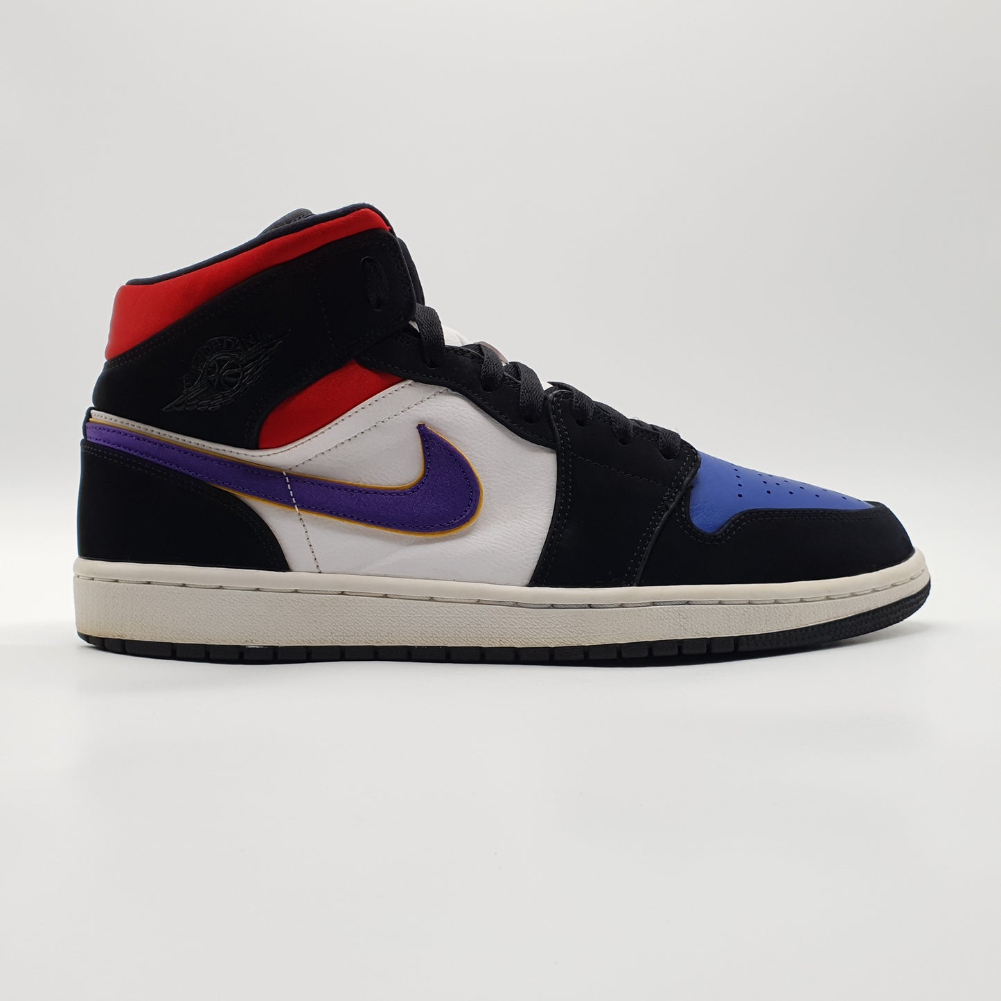 Nike Jordan 1 Mid Lakers Top 3