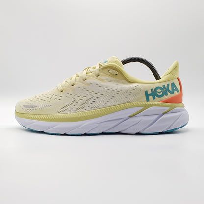 Hoka One One Clifton 8