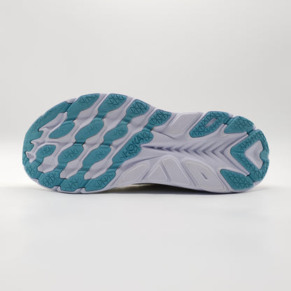 Hoka One One Clifton 8