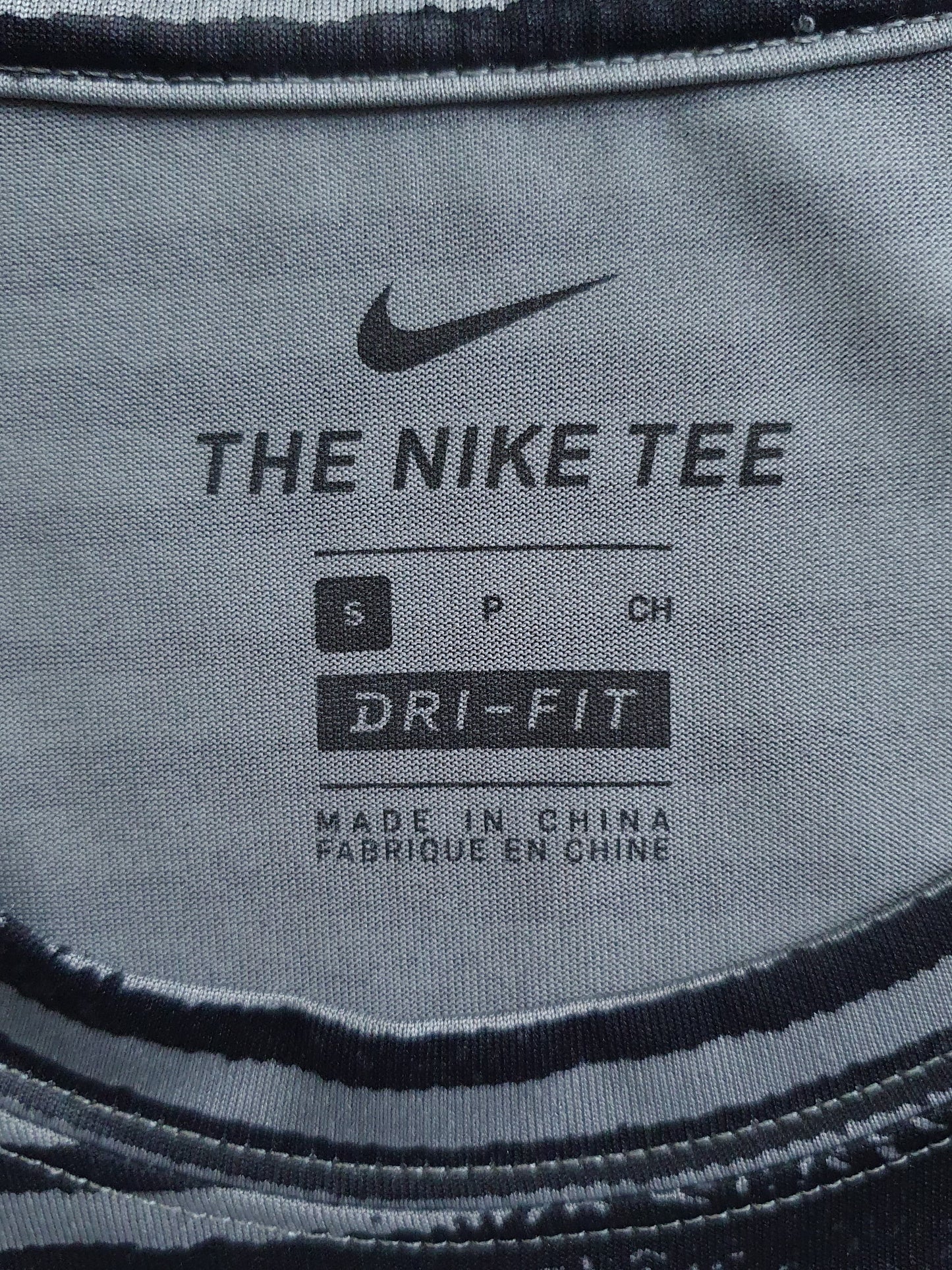 Nike Dry Legend Seasonal All-Over Print