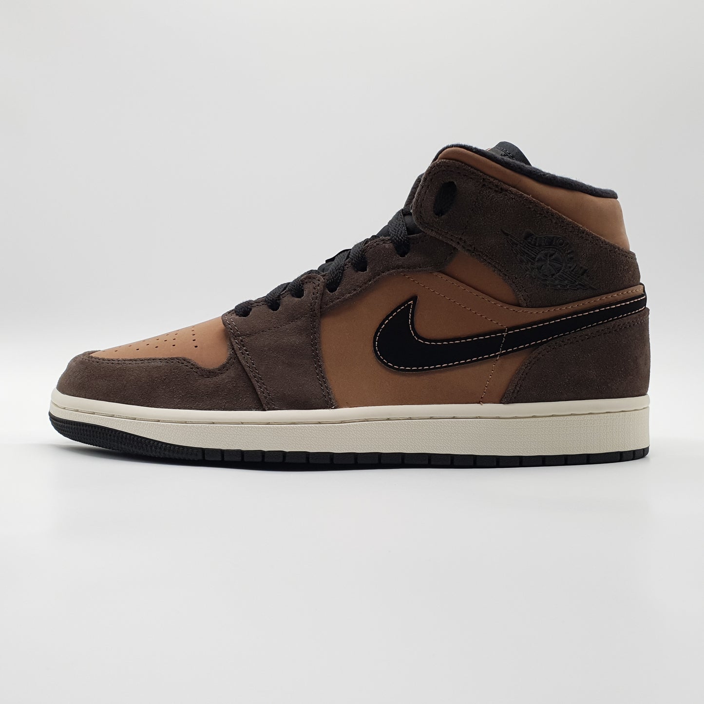 Nike Jordan 1 Mid SE Dark Chocolate