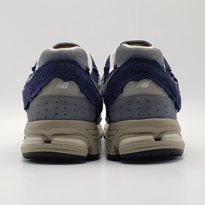 New Balance 2002R