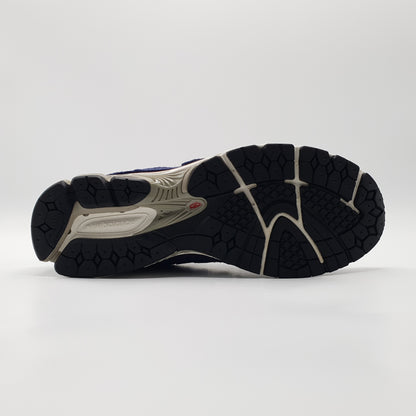 New Balance 2002R