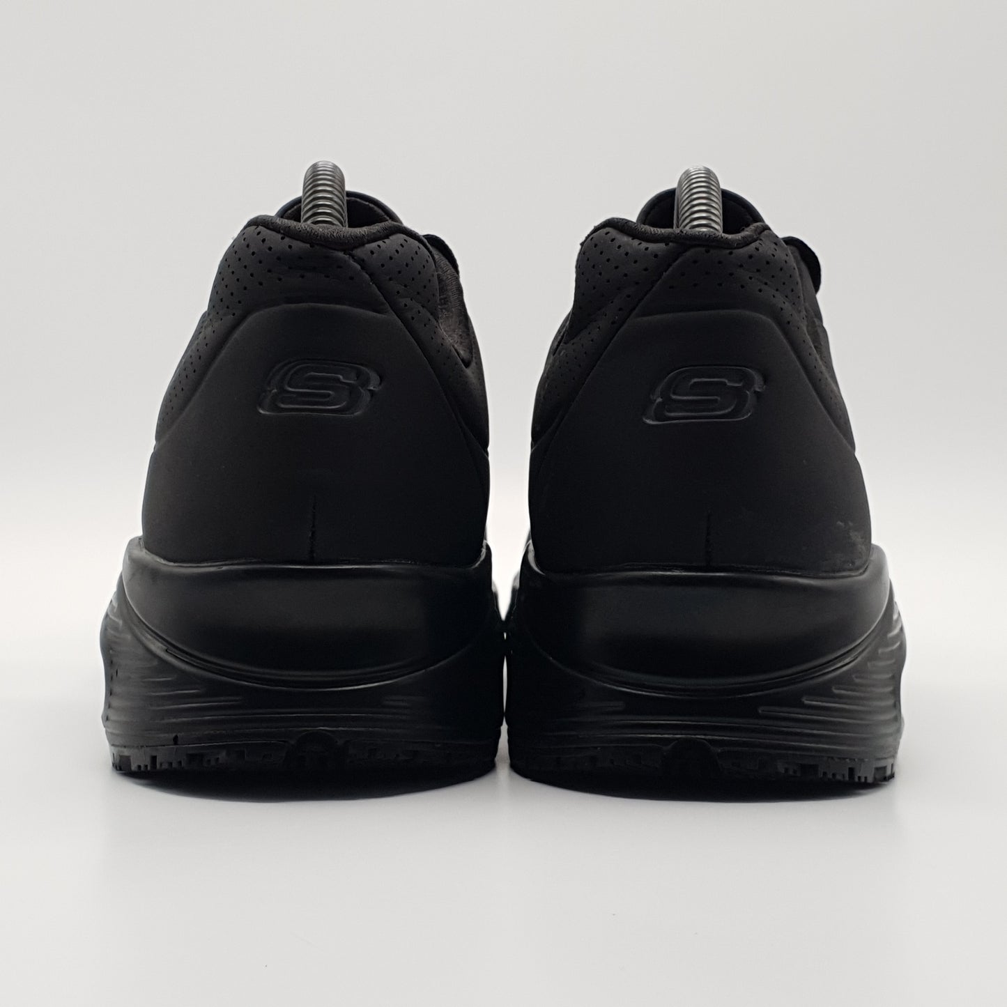 Skechers Work Relaxed Fit: Uno Slip Resistant 200054