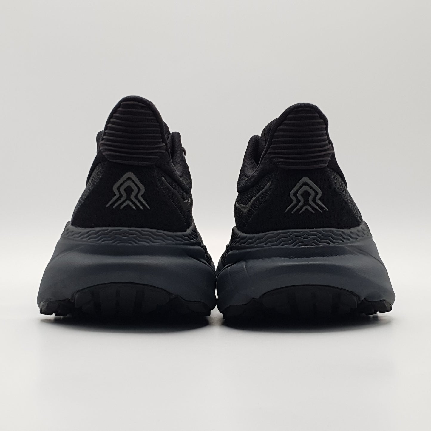 Hoka One One Challenger ATR 7