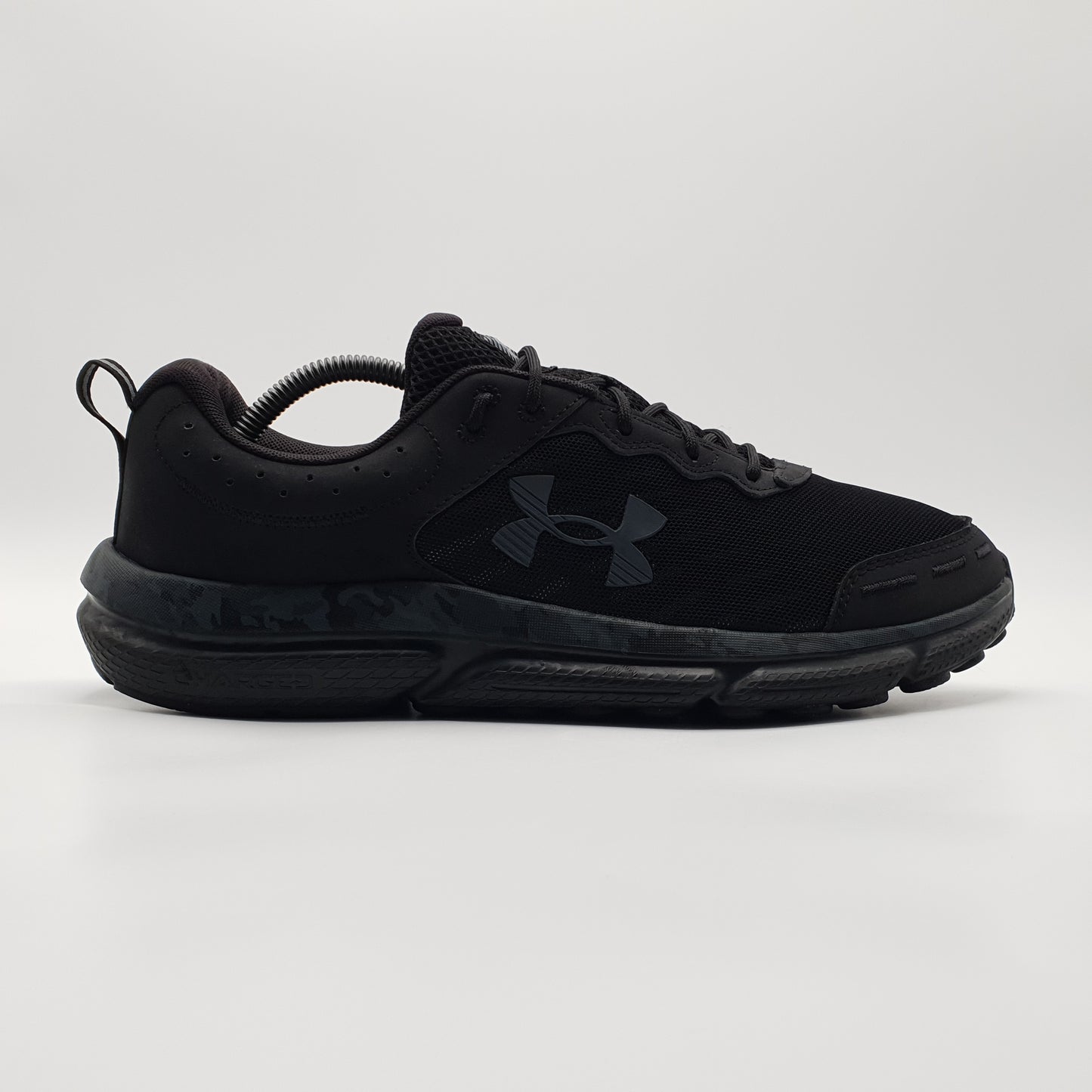 Under Armour Charged Assert 10