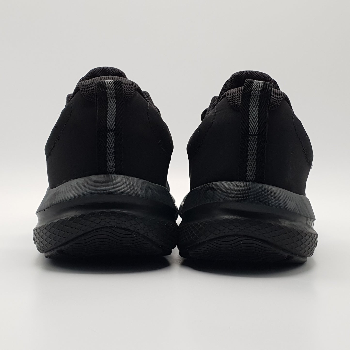 Under Armour Charged Assert 10