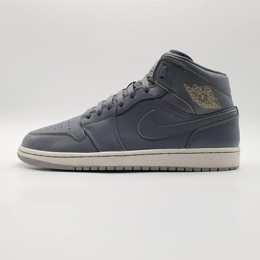 Nike Jordan 1 Retro Mid