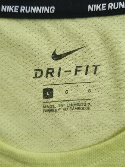 Nike Dri Fit Miler Running