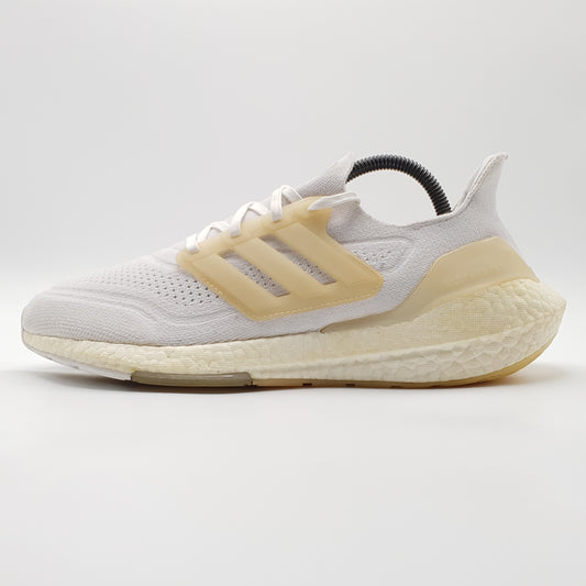 adidas Ultra Boost 21