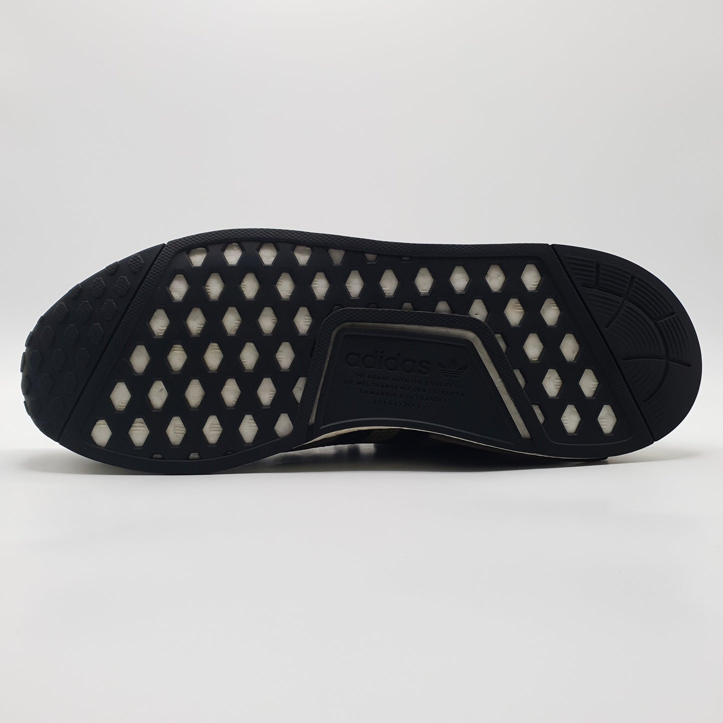 adidas NMD_R1