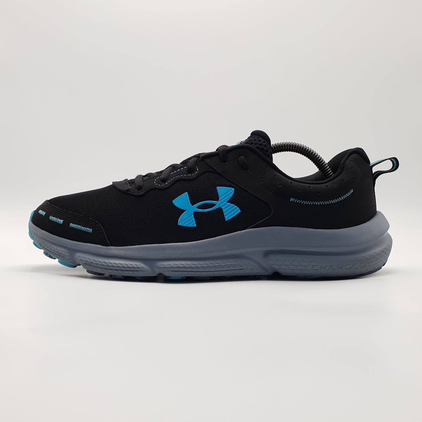 Under Armour Charged Assert 10