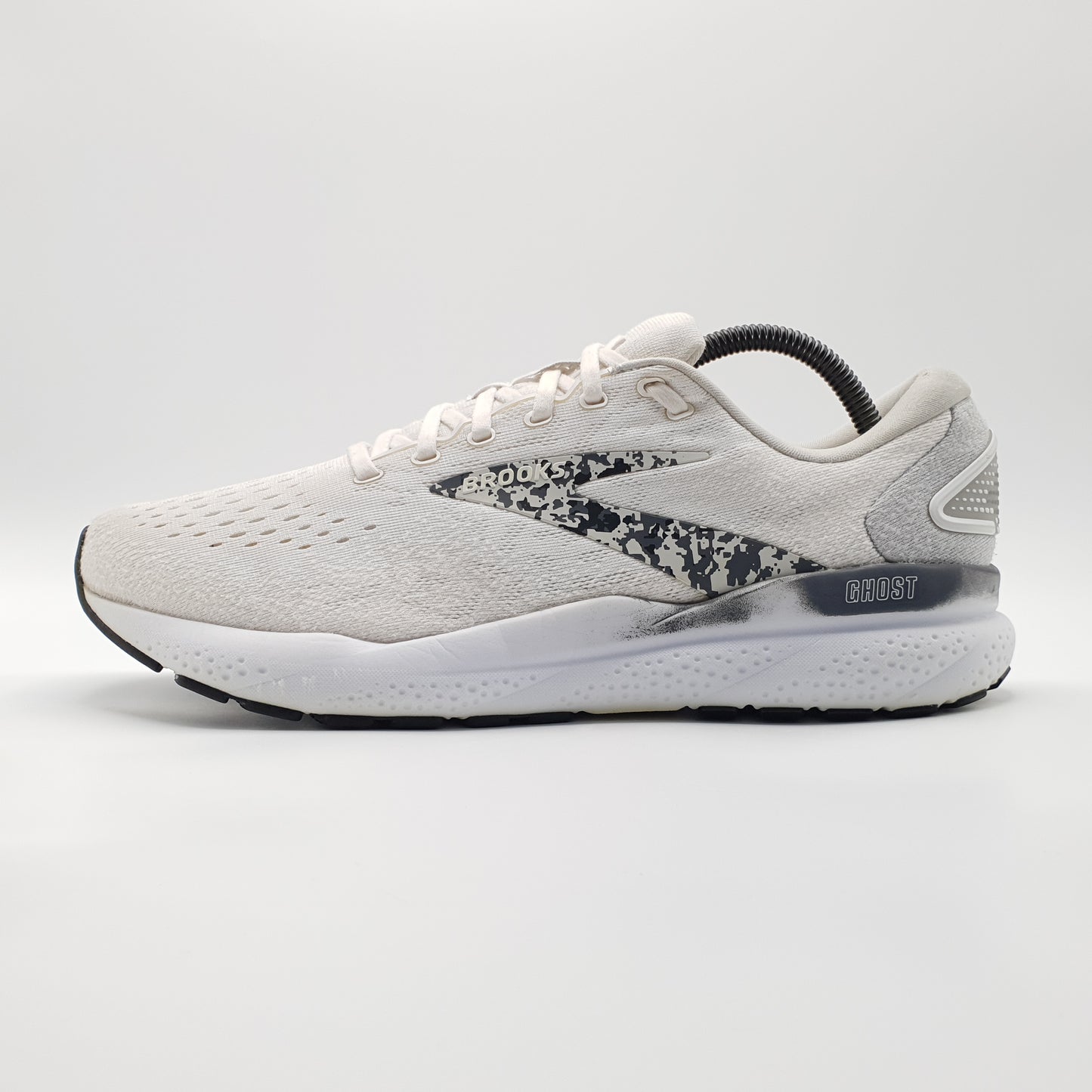 Brooks Ghost 16