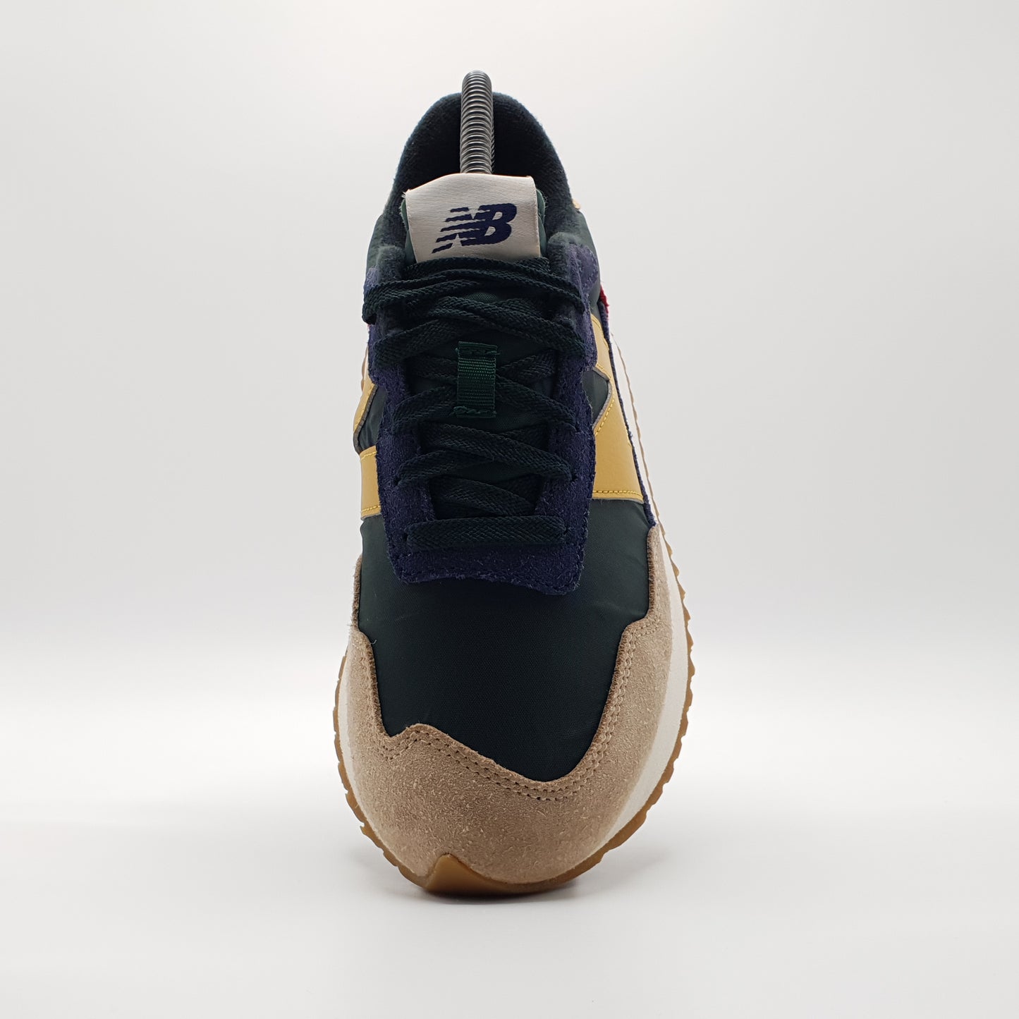 New Balance 237 trainers
